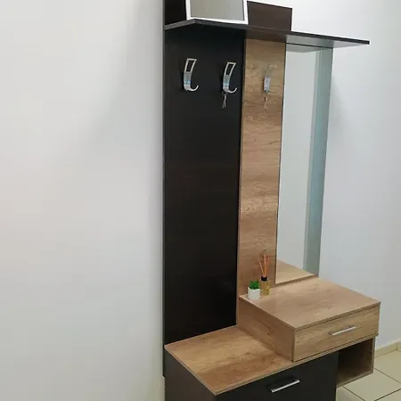 васил левски 61 *