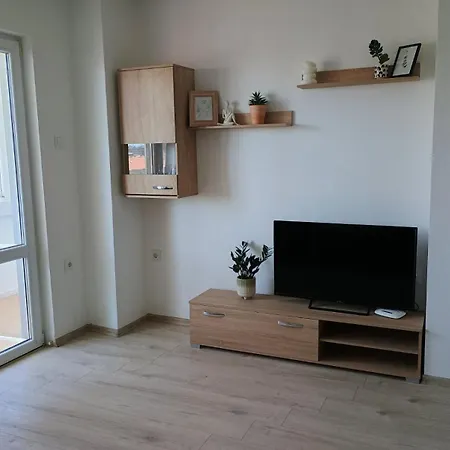 васил левски 61 *