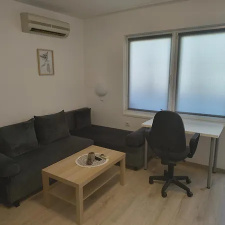 васил левски 61 Бургас